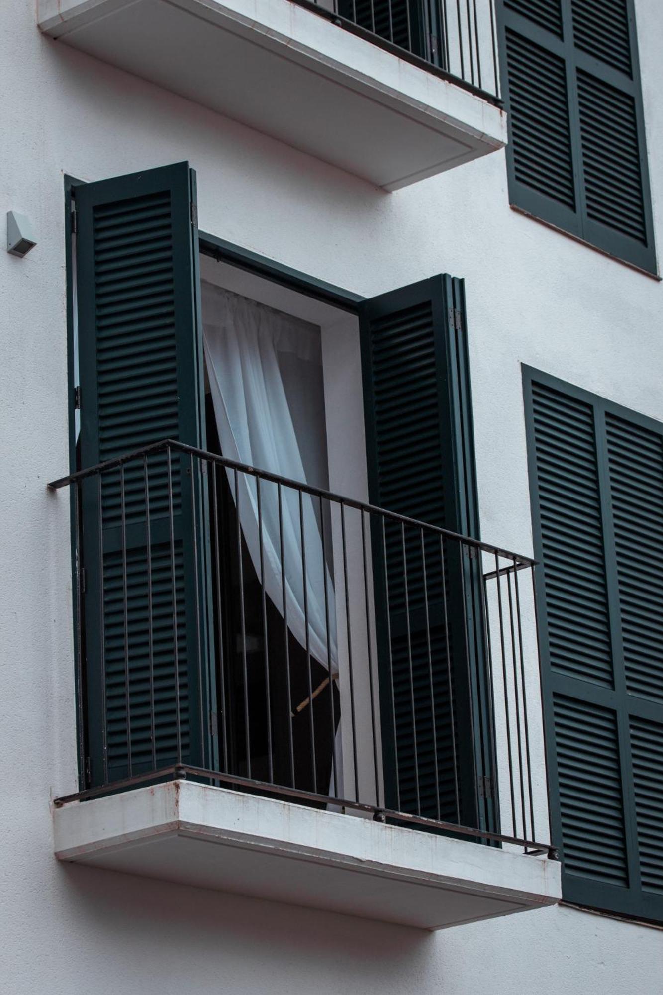 Hotel Boutique Es Blau Cadaques Bagian luar foto