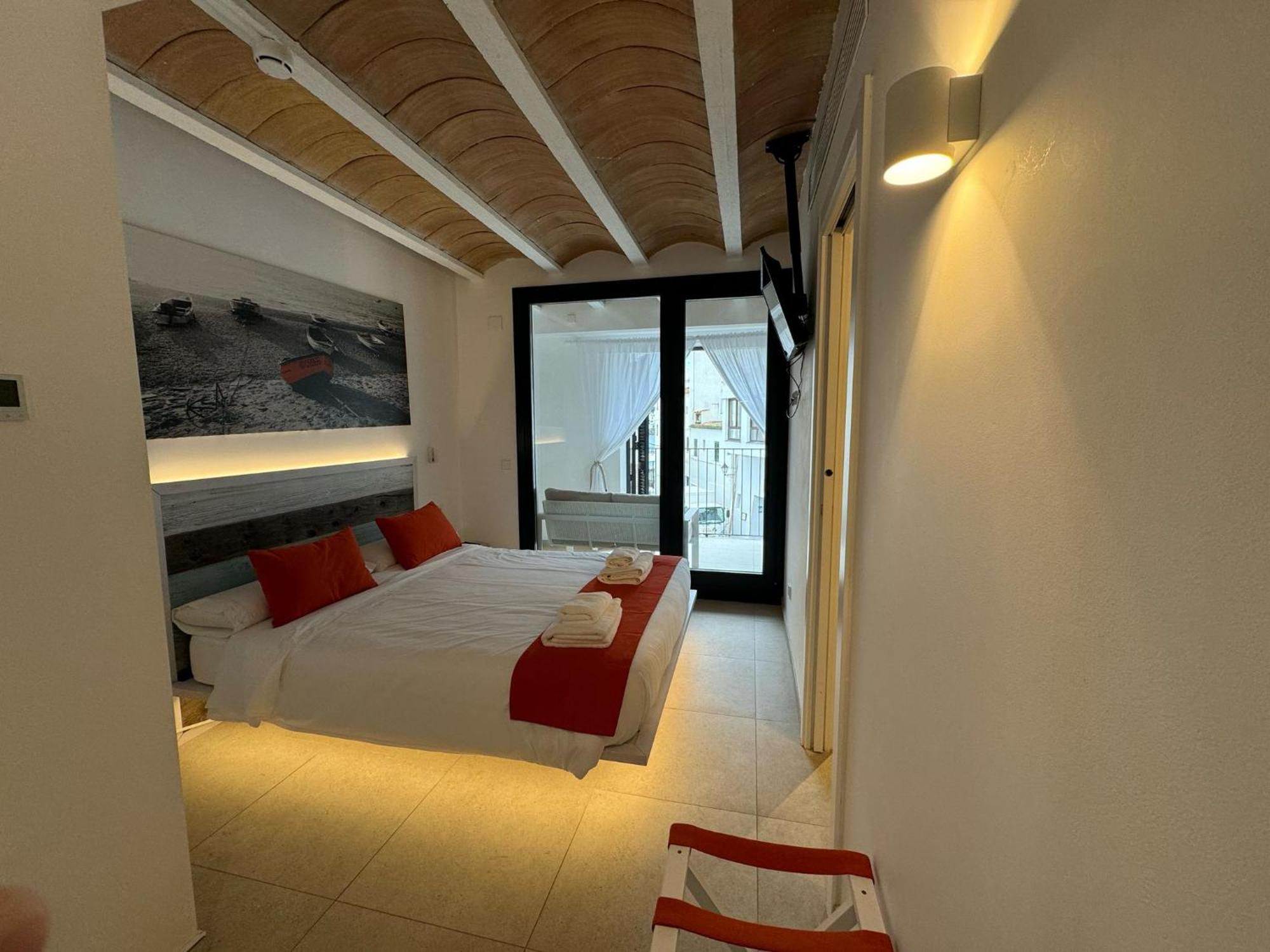 Hotel Boutique Es Blau Cadaques Bagian luar foto