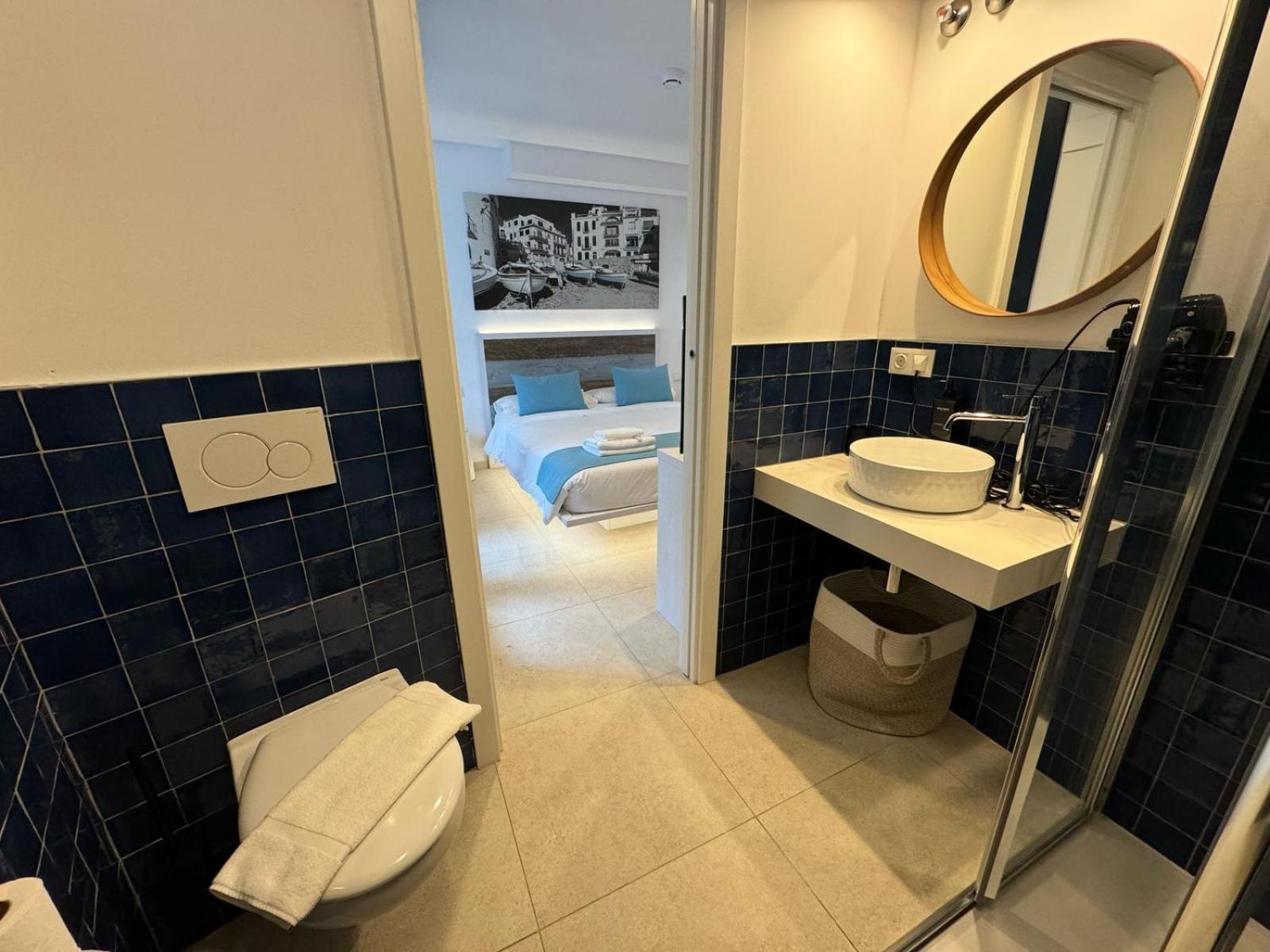 Hotel Boutique Es Blau Cadaques Bagian luar foto
